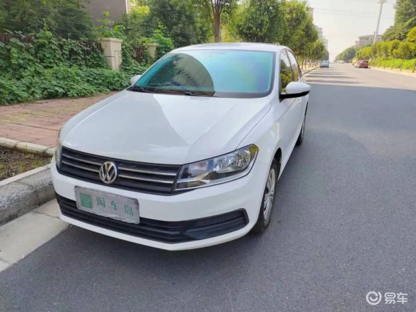 事故車少賣多少錢_桑塔納二手車價(jià)格行情分析_個(gè)人買家二手車撿漏困難